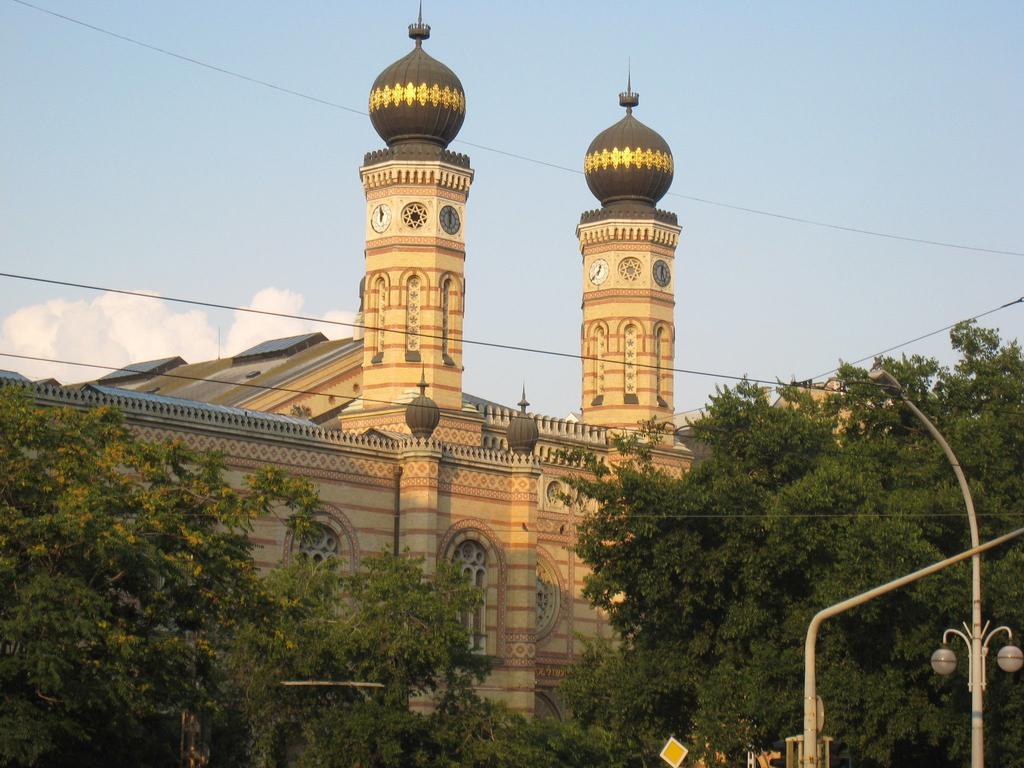 Zonaflat - Opera Lägenhet Budapest Exteriör bild